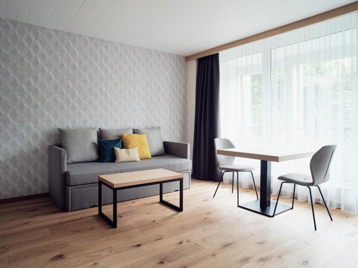 Hotel Neu-Schoenstatt Quarten エクステリア 写真