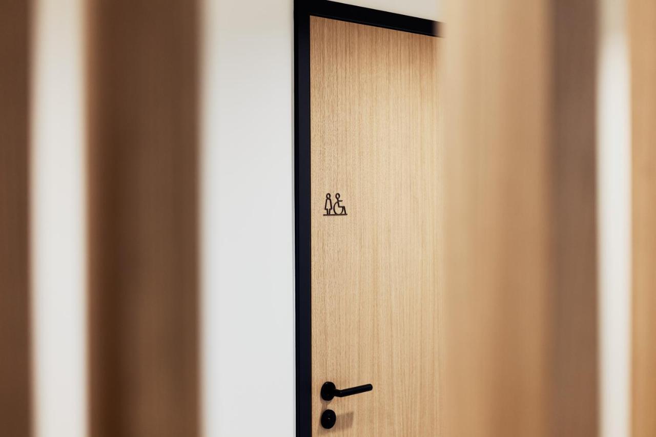 Hotel Neu-Schoenstatt Quarten エクステリア 写真