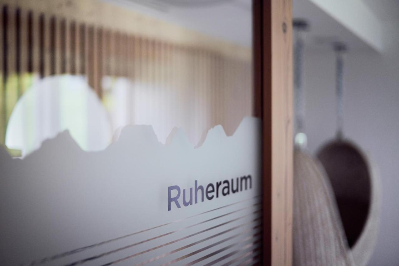 Hotel Neu-Schoenstatt Quarten エクステリア 写真