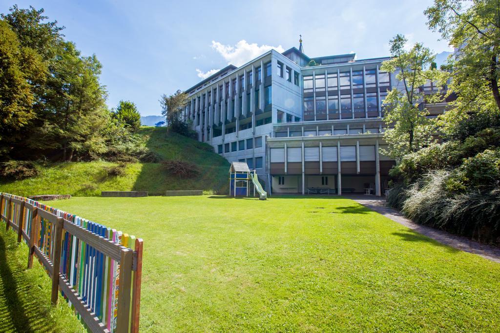 Hotel Neu-Schoenstatt Quarten エクステリア 写真