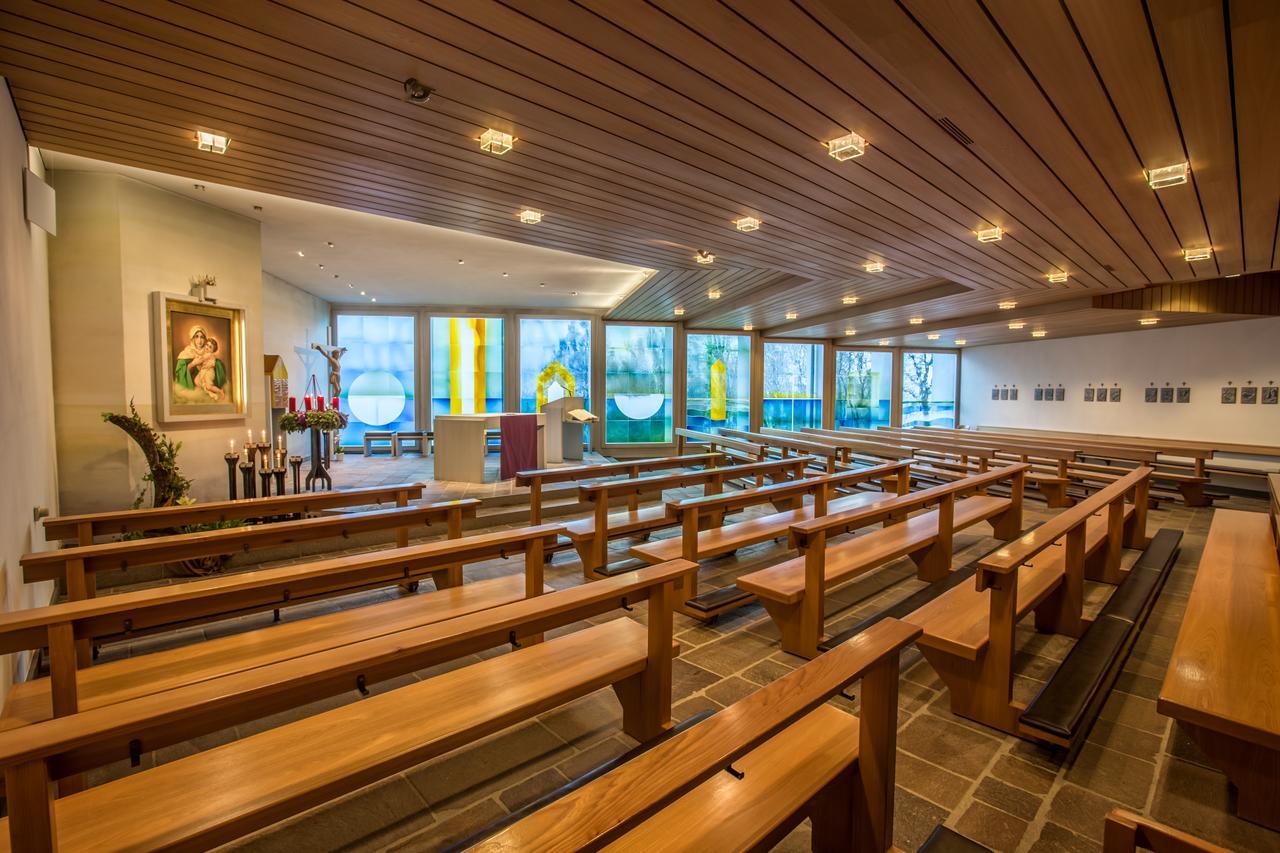 Hotel Neu-Schoenstatt Quarten エクステリア 写真